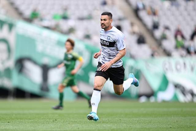 继续追梦！崔永熙与开拓者签下Exhibit10合同